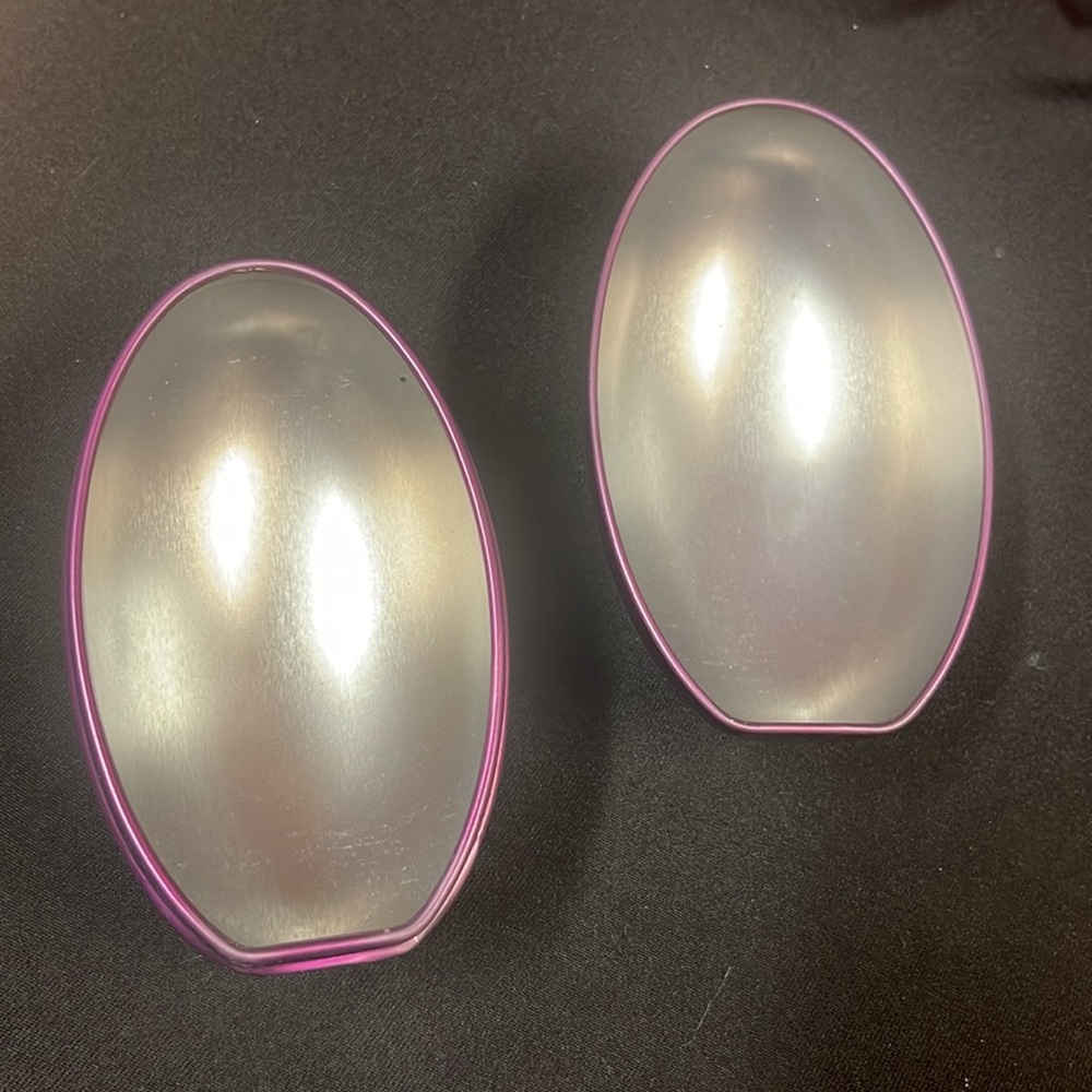 Smarties Tin Container - Picture 8 of 10